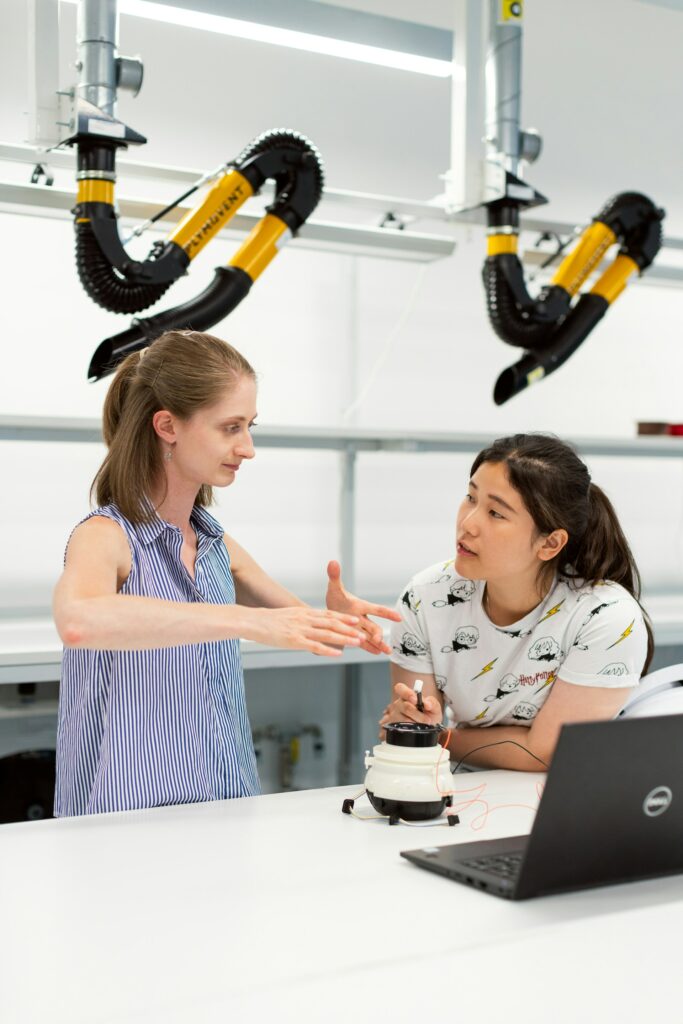 An Overview of the Next Generation of Robotics: From Assistants to Collaborators
